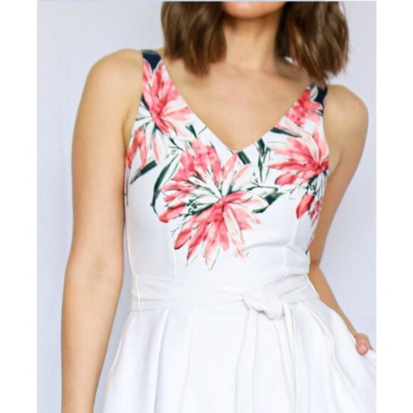 Women Le Chateau Floral Print Cotton Sateen V-Neck White Dress Size XXL - Picture 5 of 7